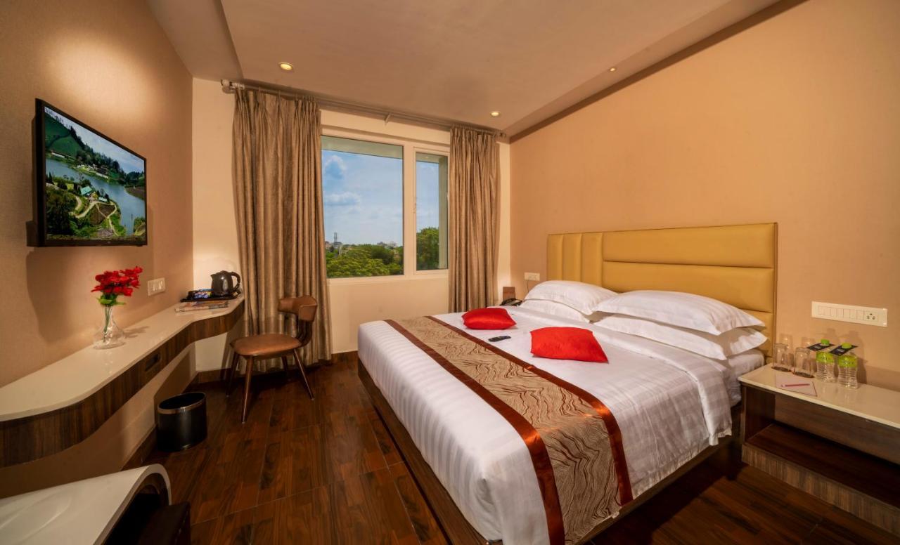 Hotel Cr Grande Madurai Exterior foto