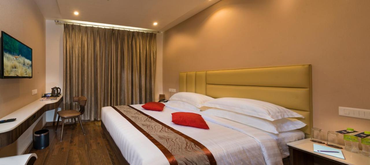 Hotel Cr Grande Madurai Exterior foto